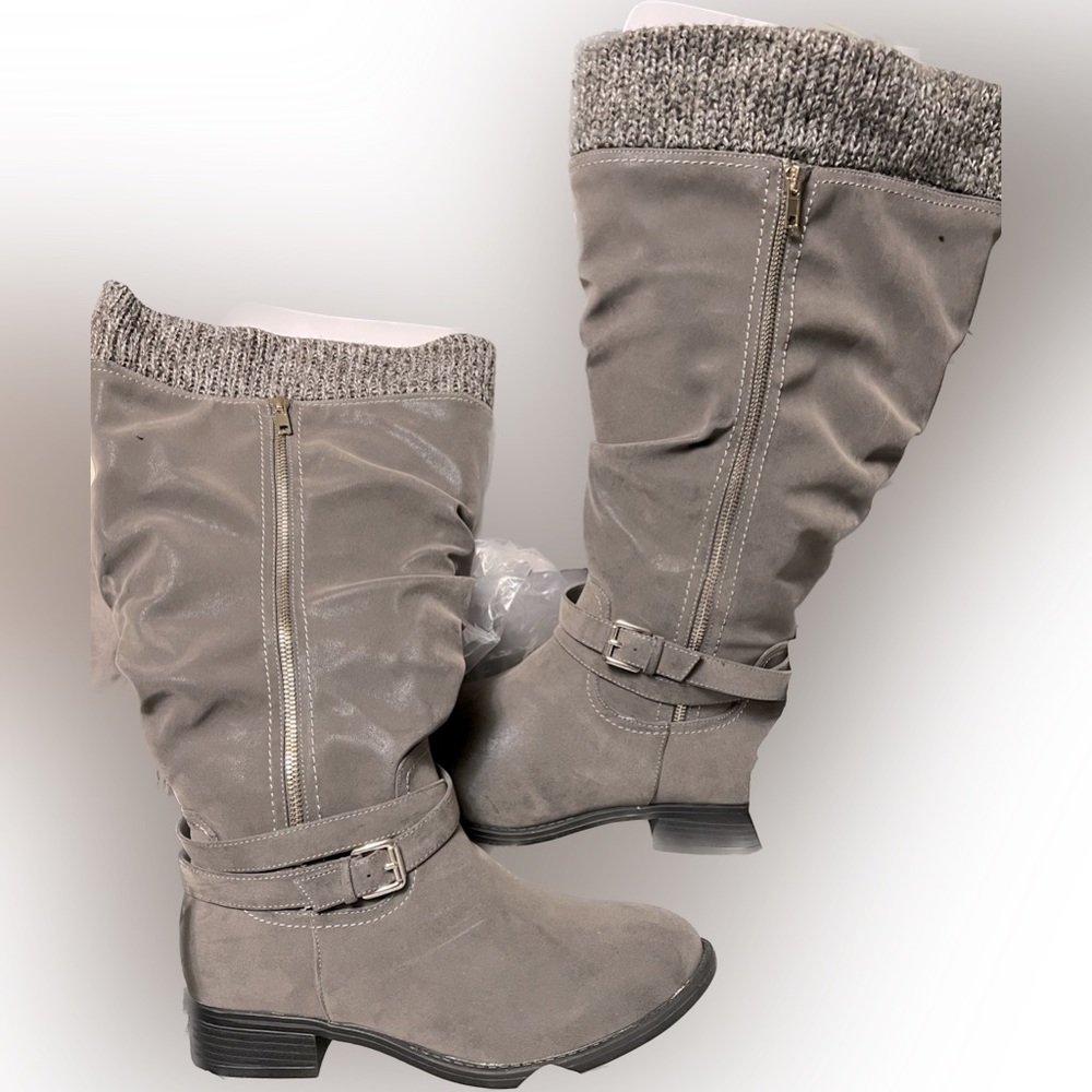 Torrid SZ 10WW Grey Boots